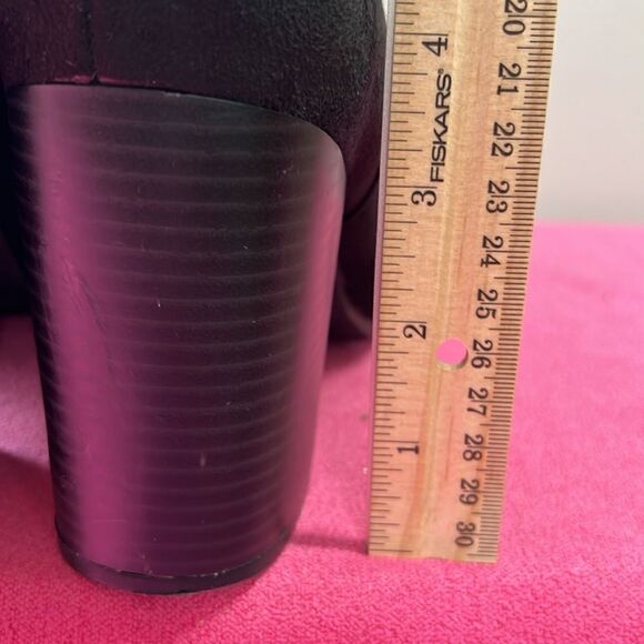 A+ Target Lace Up with Inside Zip 8.5 - Picture 9 of 9